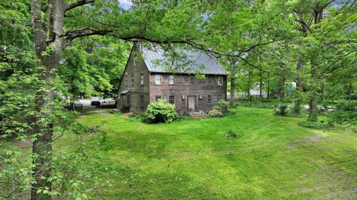 Property photo # 1