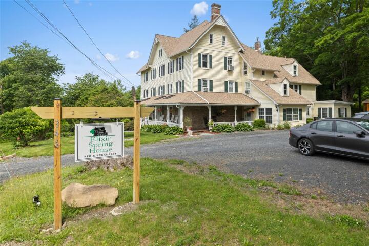 Property photo # 1
