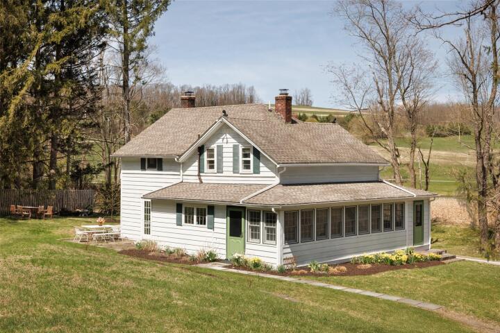 Property photo # 1