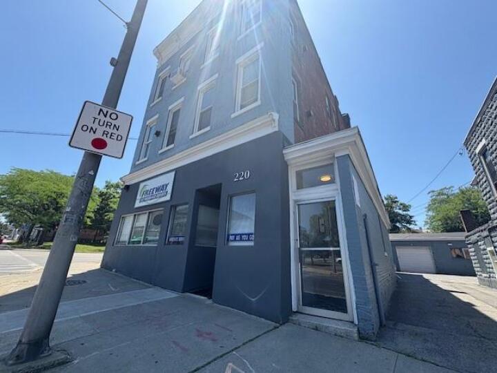 Property photo # 1