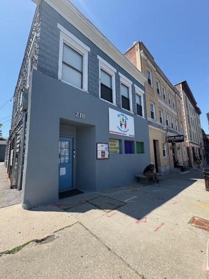 Property photo # 1