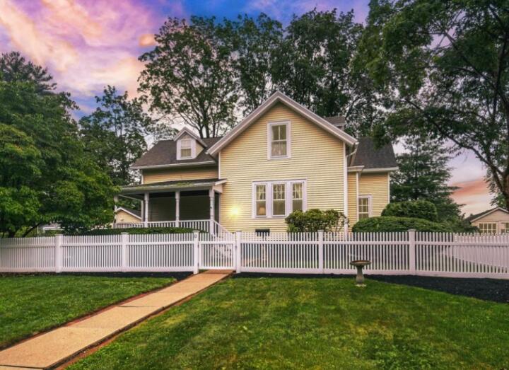 Property photo # 1