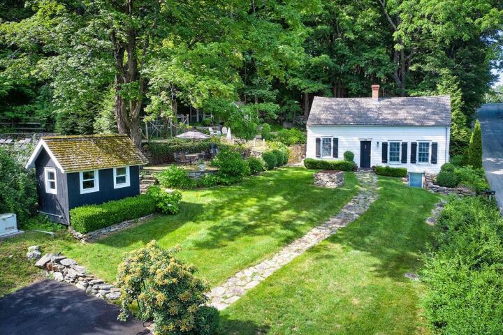 Property photo # 1