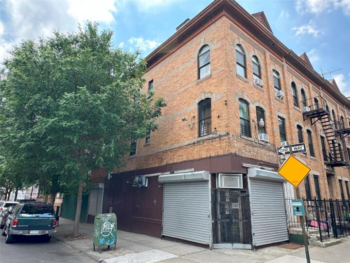 Property photo # 1