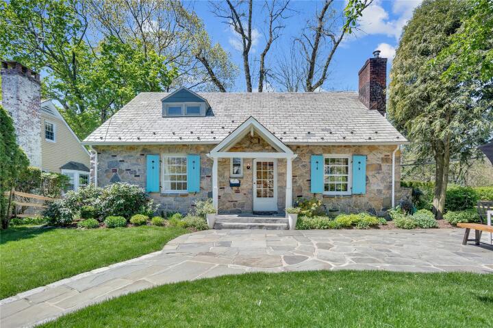 Property photo # 1