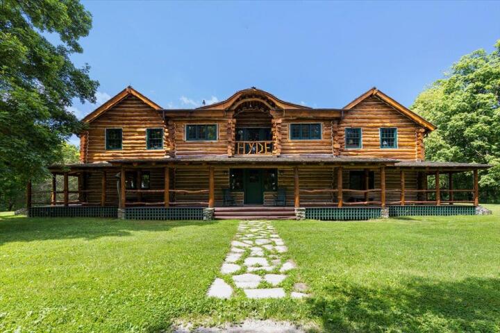 Property photo # 1