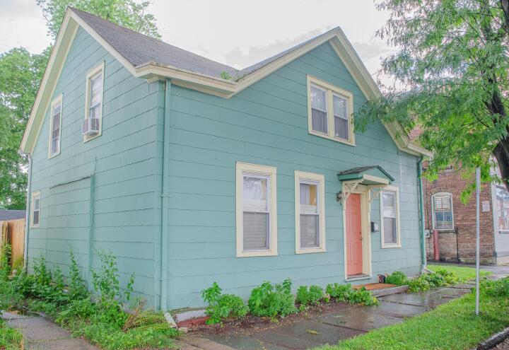 Property photo # 1