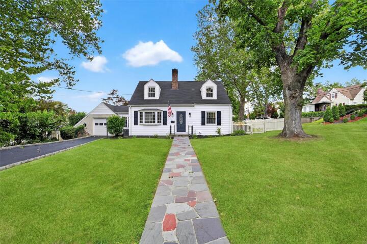 Property photo # 1