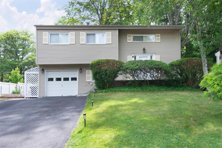 Property photo # 1