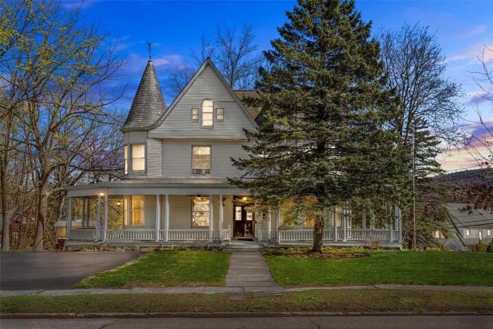 Property photo # 1