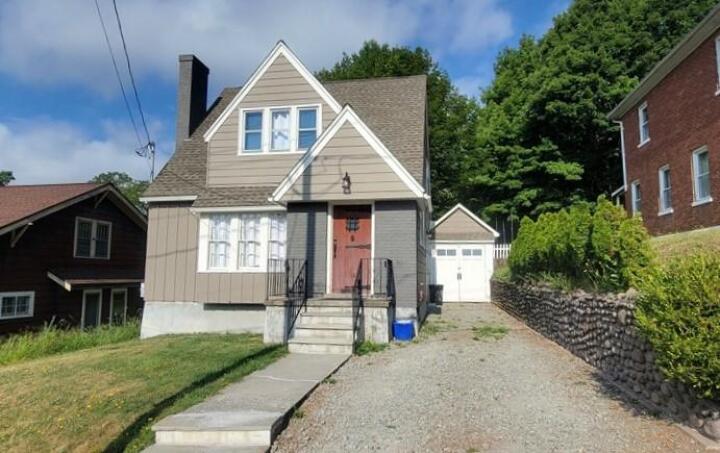 Property photo # 1