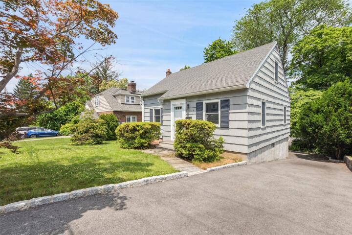 Property photo # 1