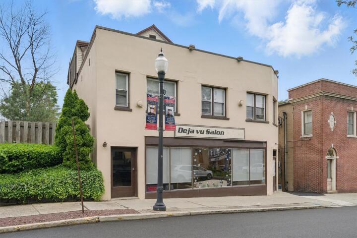 Property photo # 1