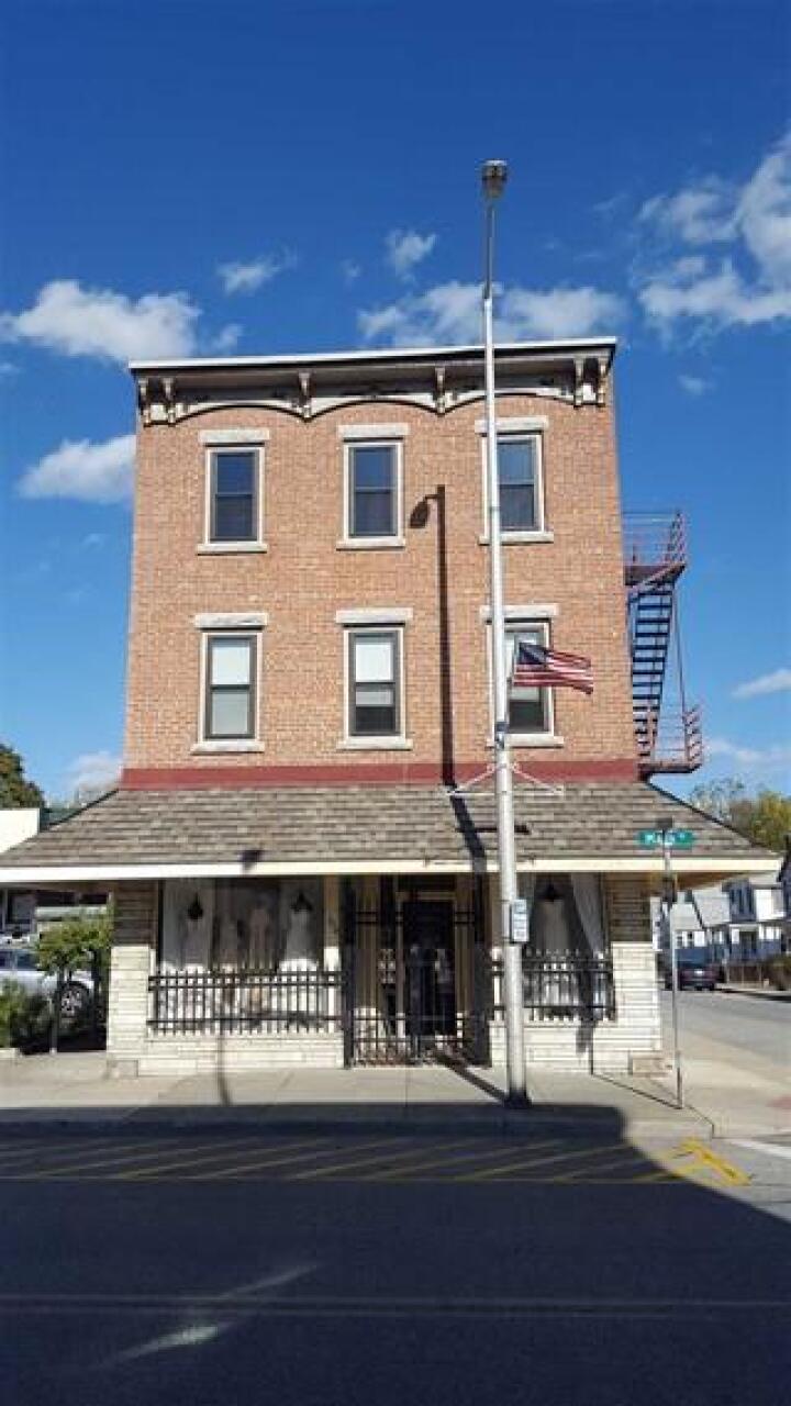 Property photo # 1