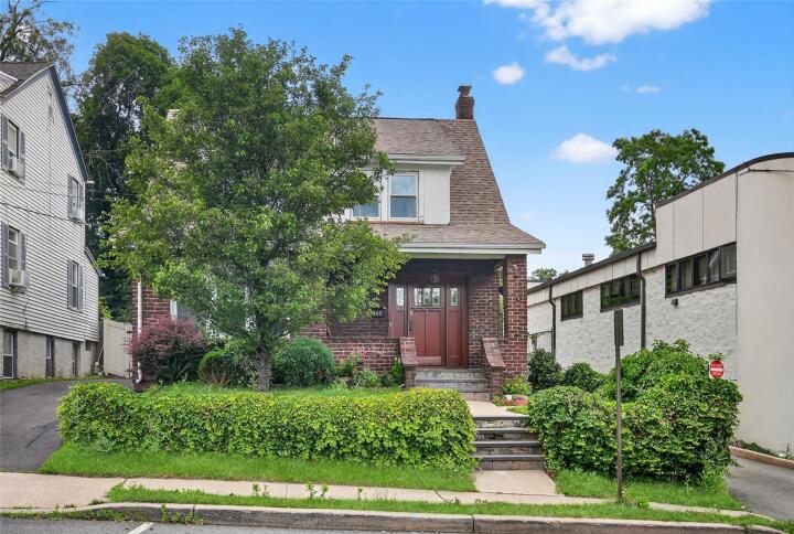 Property photo # 1