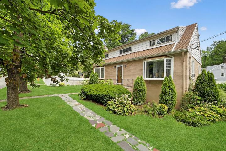 Property photo # 1