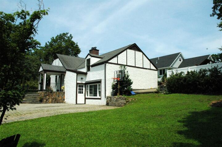Property photo # 1
