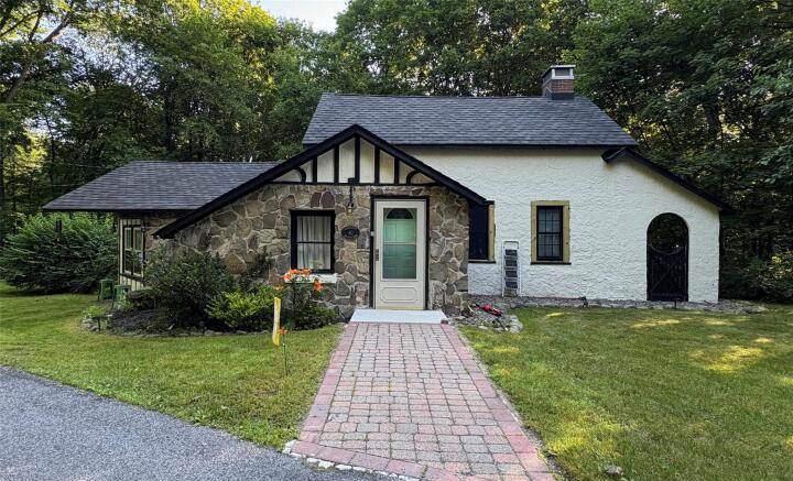 Property photo # 1