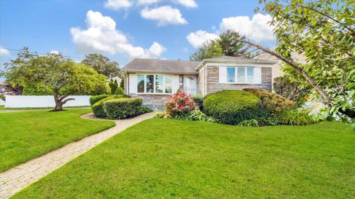 Property photo # 1