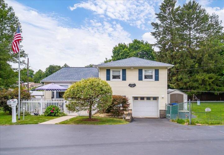 Property photo # 1