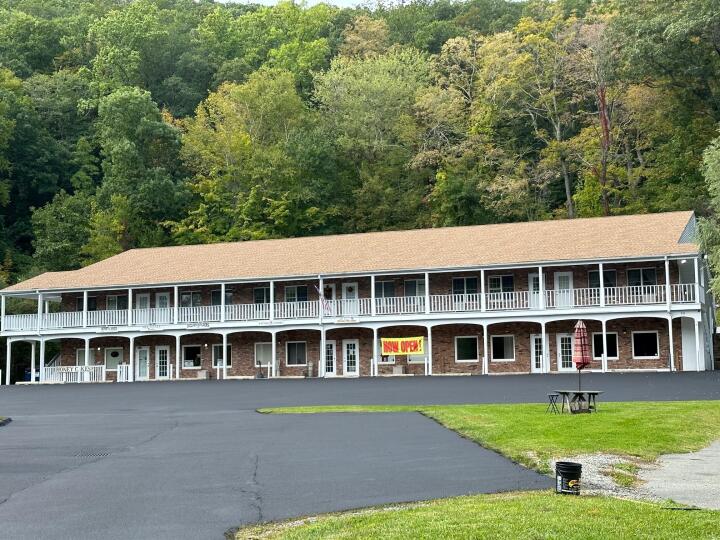 Property photo # 1