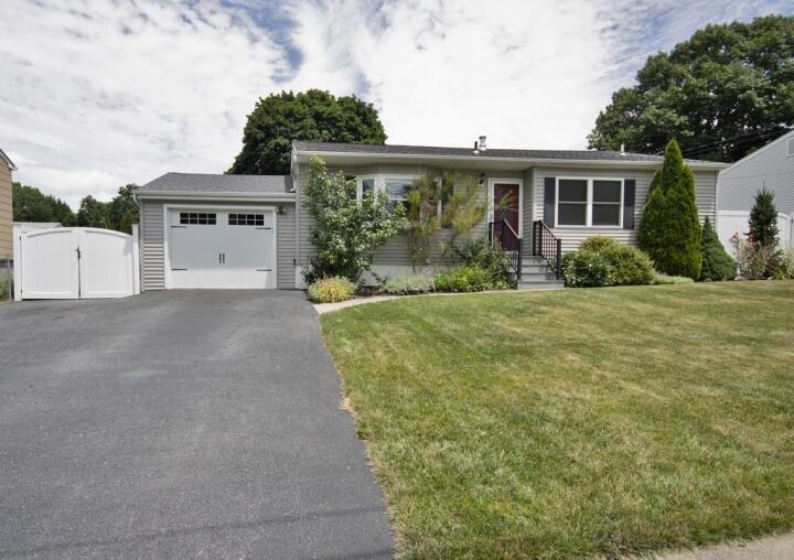 Property photo # 1