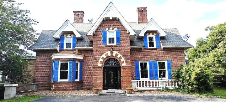Property photo # 1