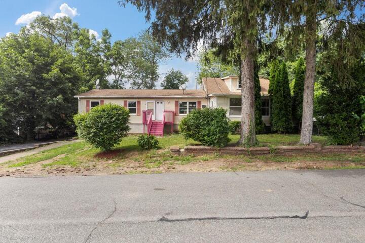 Property photo # 1