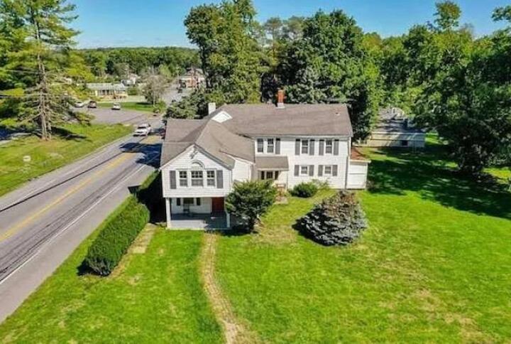 Property photo # 1