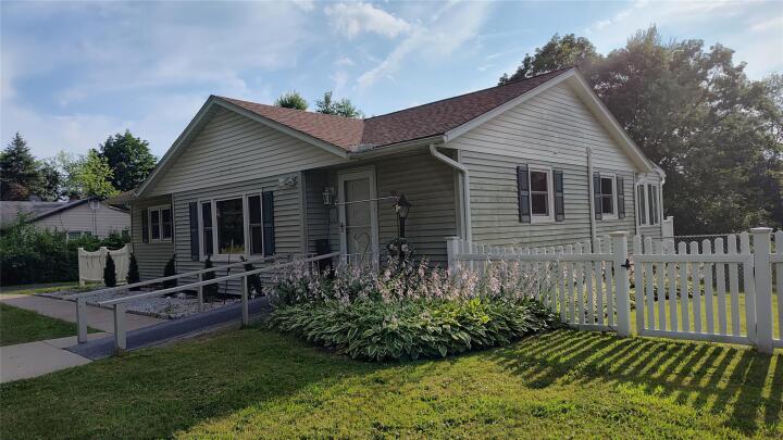 Property photo # 1