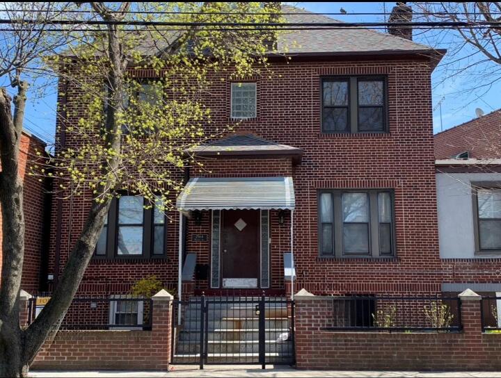 Property photo # 1