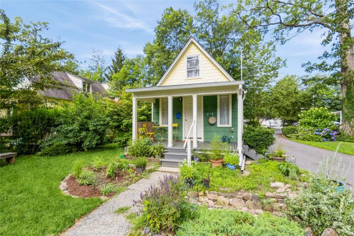 Property photo # 1