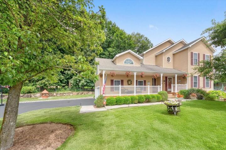 Property photo # 1