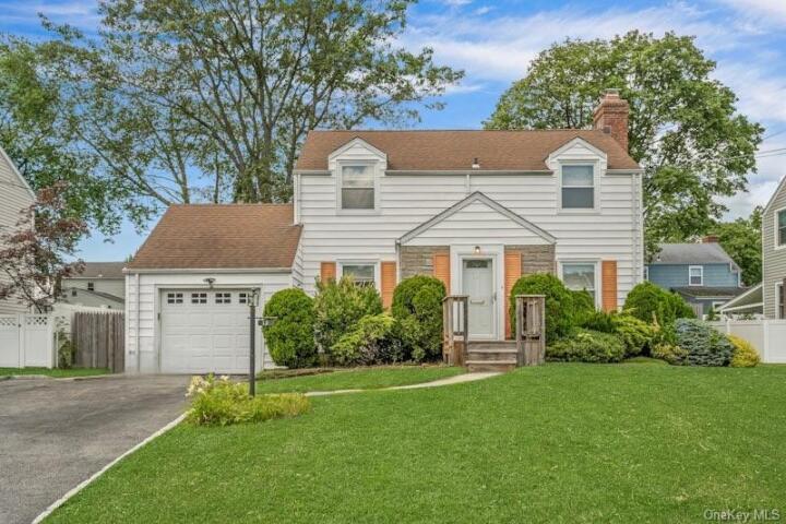 Property photo # 1