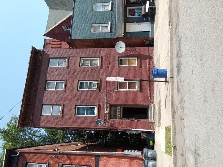 Property photo # 1