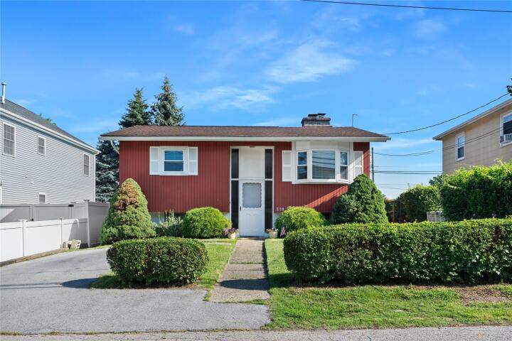 Property photo # 1