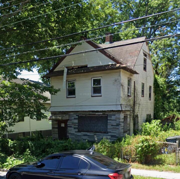 Property photo # 1