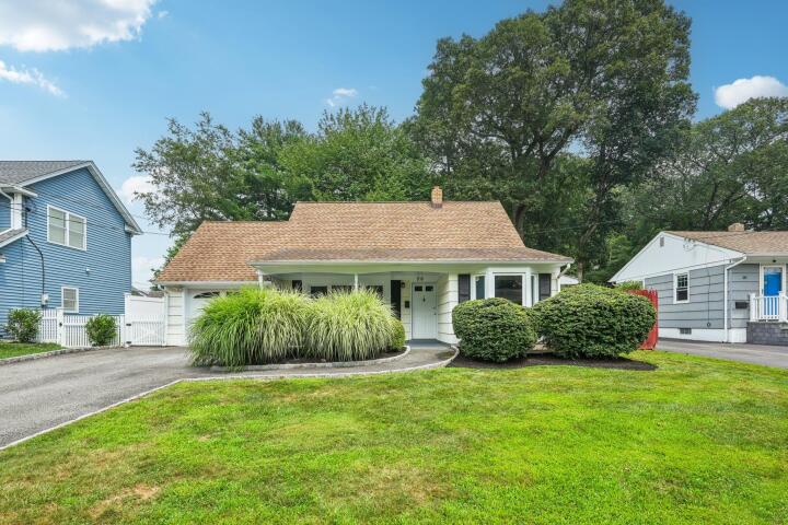 Property photo # 1