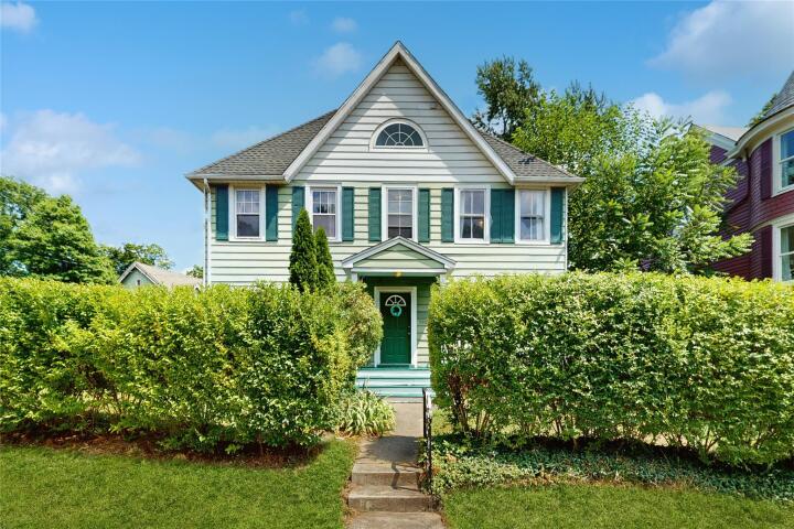 Property photo # 1