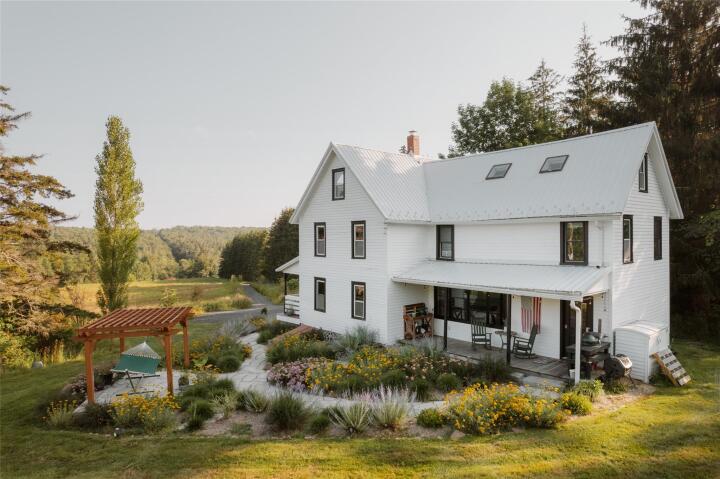 Property photo # 1