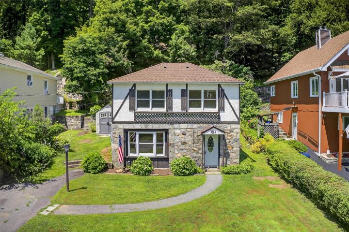 Property photo # 1