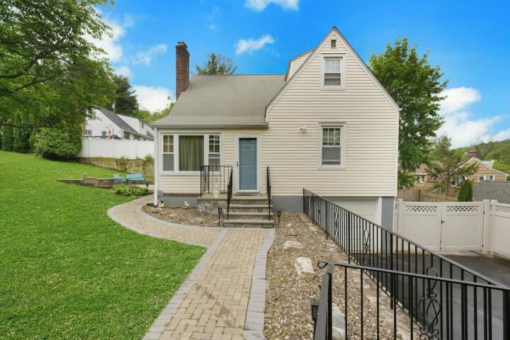 Property photo # 1