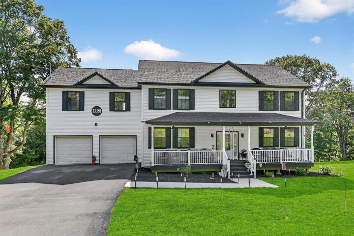 Property photo # 1