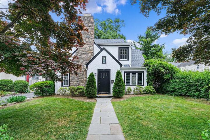 Property photo # 1