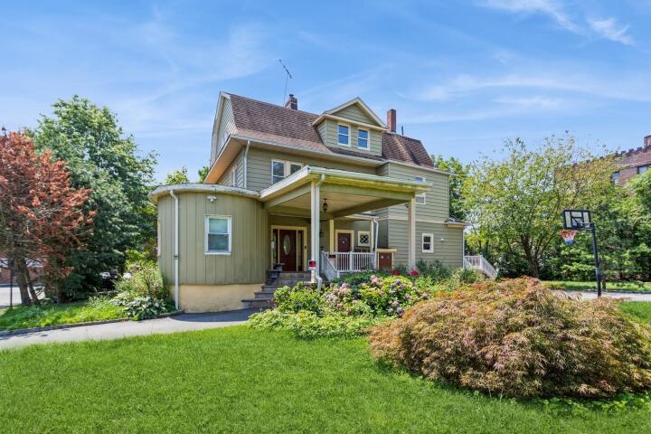 Property photo # 1