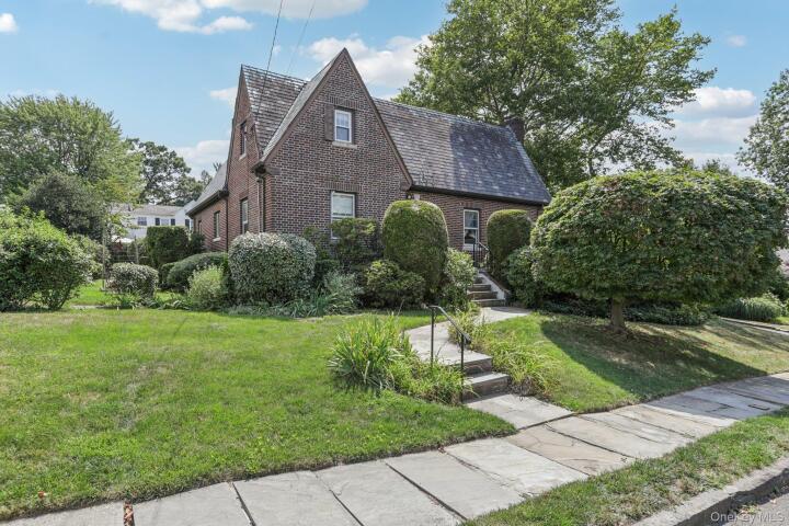 Property photo # 1