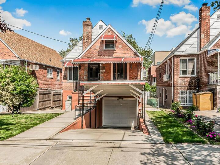 Property photo # 1