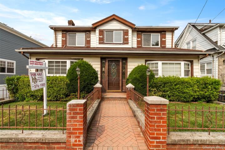 Property photo # 1