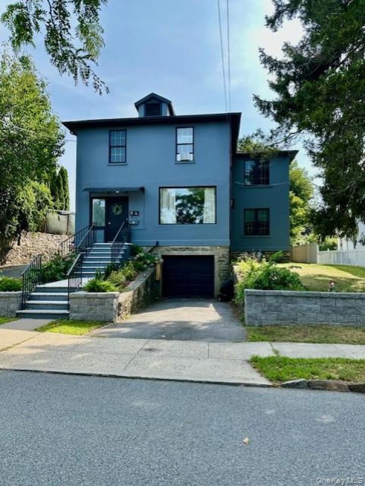 Property photo # 1
