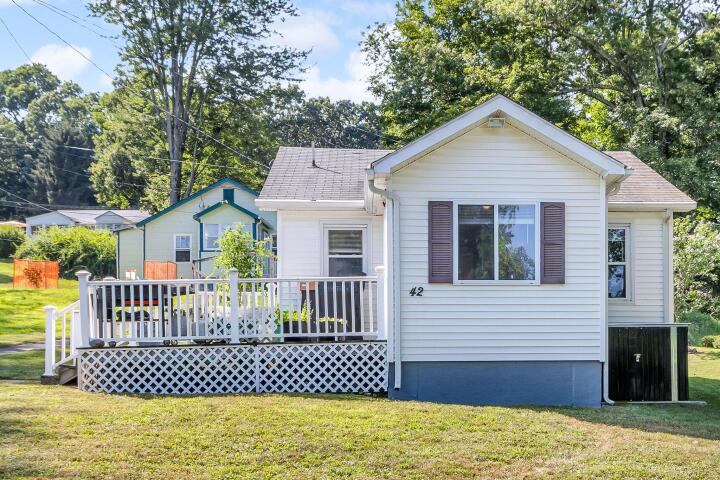Property photo # 1